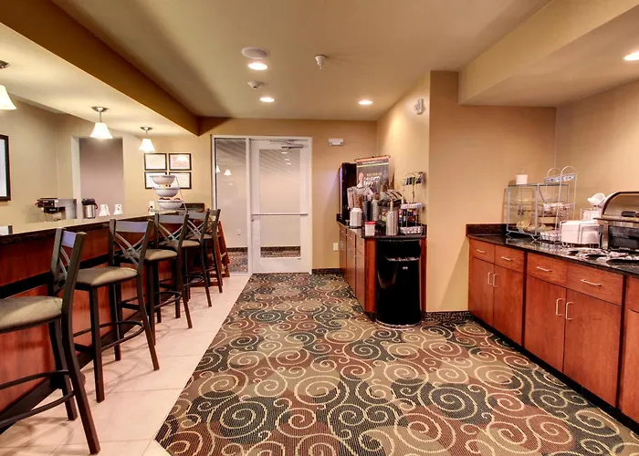 Hotel Cobblestone & - 2*
